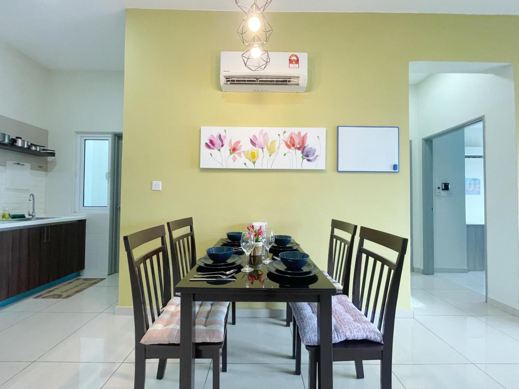 Mesahill Homestay, Nilai By S&T Homez Exterior photo