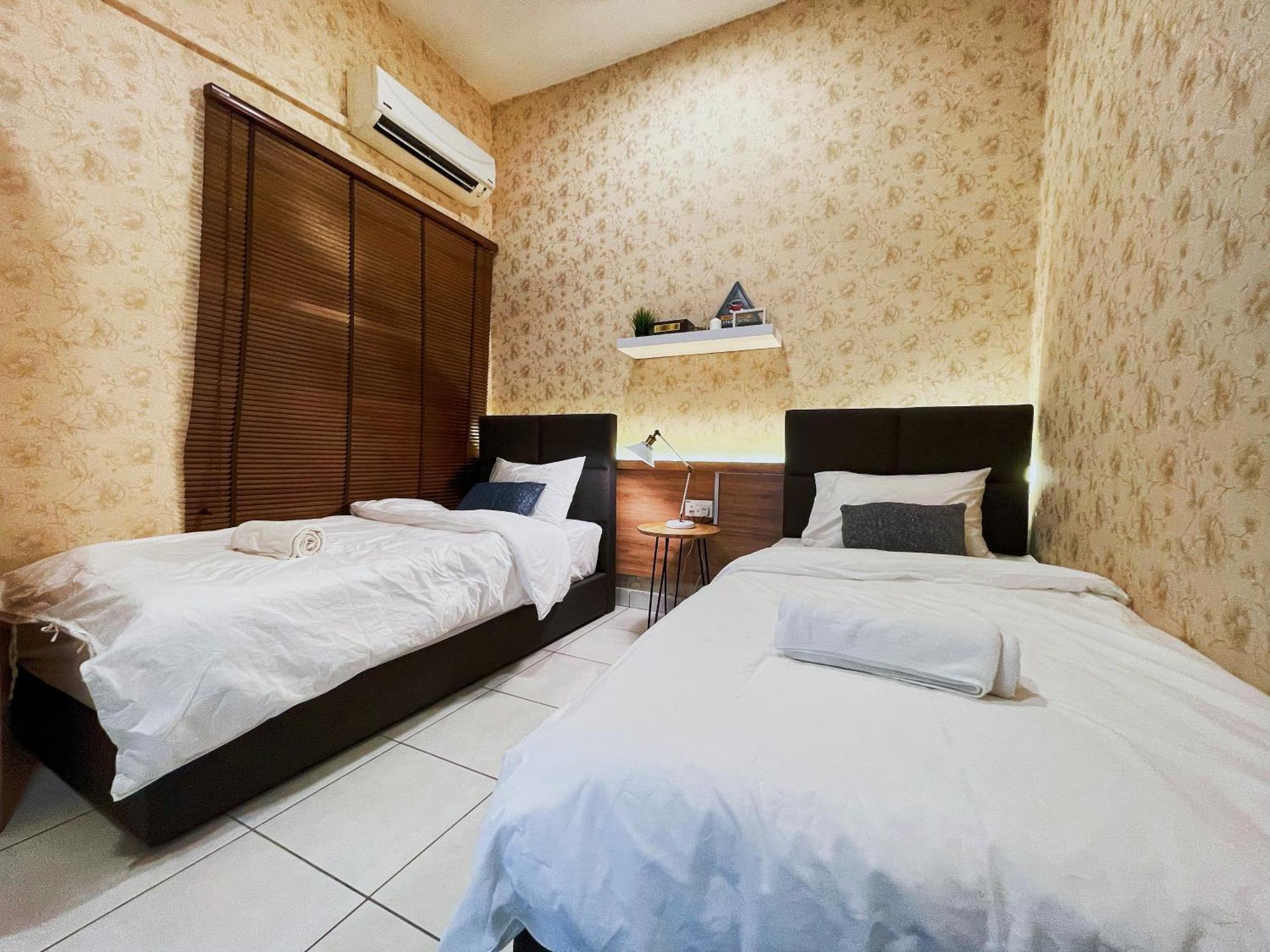 Mesahill Homestay, Nilai By S&T Homez Exterior photo